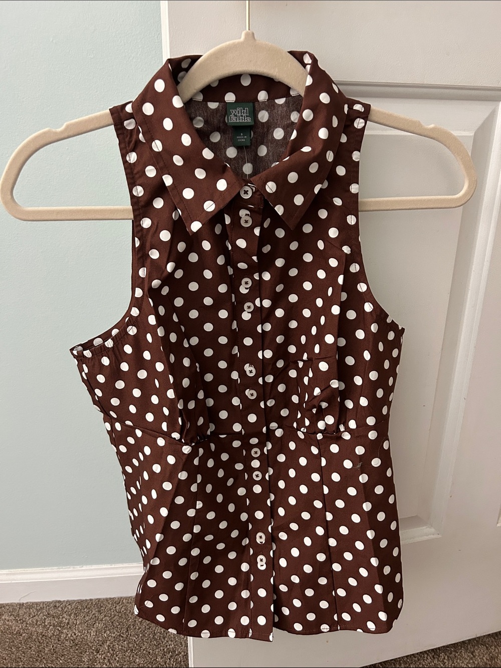 wild fable Brown and White Polka Dot Sleeveless Button-Down Top